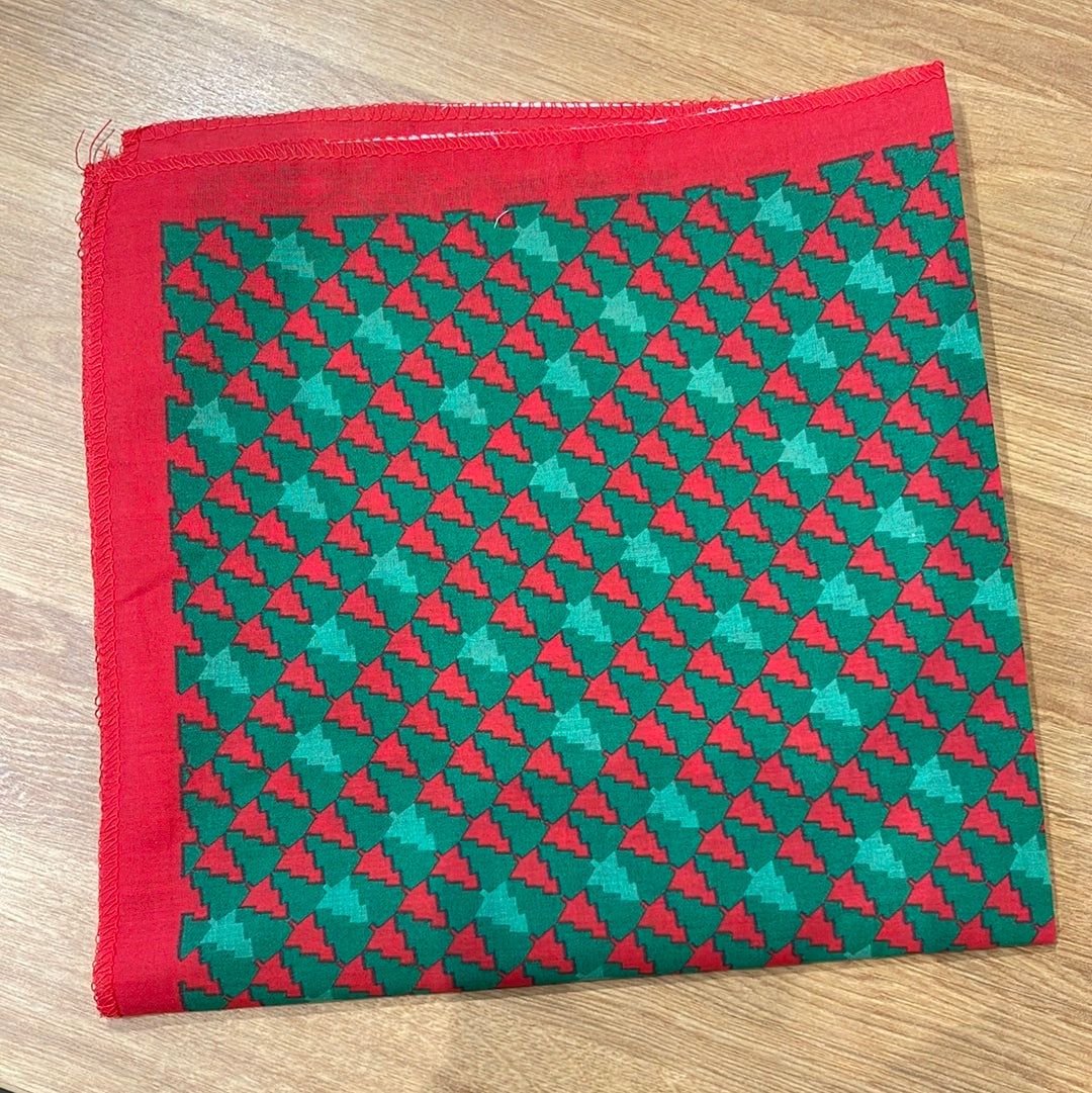 Washable Christmas Pet Bandana Square - Paws Discovery