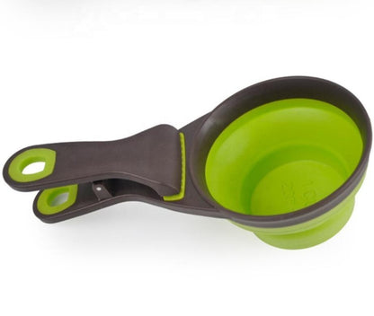 Collapsible Measuring Cup with Bag Clip - Paws Discovery 