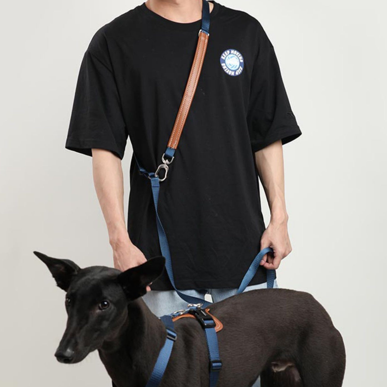 Multi function Cross Body Leash for Comfortable Hands Free Dog Walking Adjustable Design