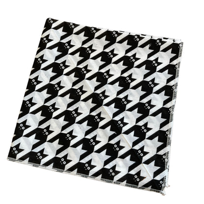 Washable Pet Bandana Square - Paws Discovery 